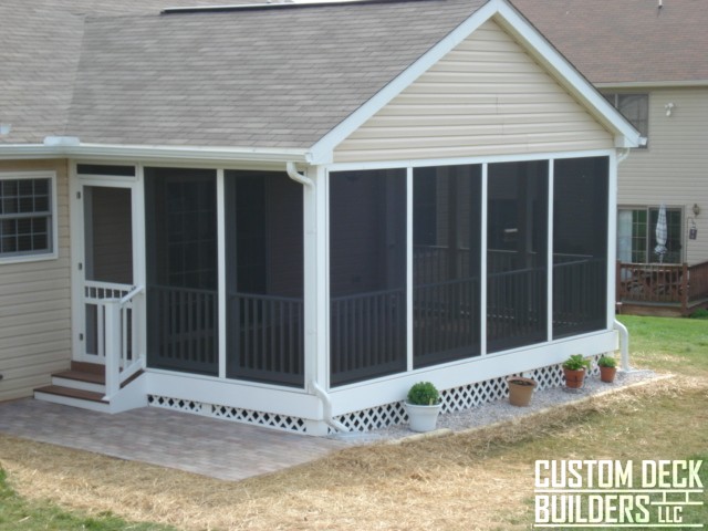 screened room