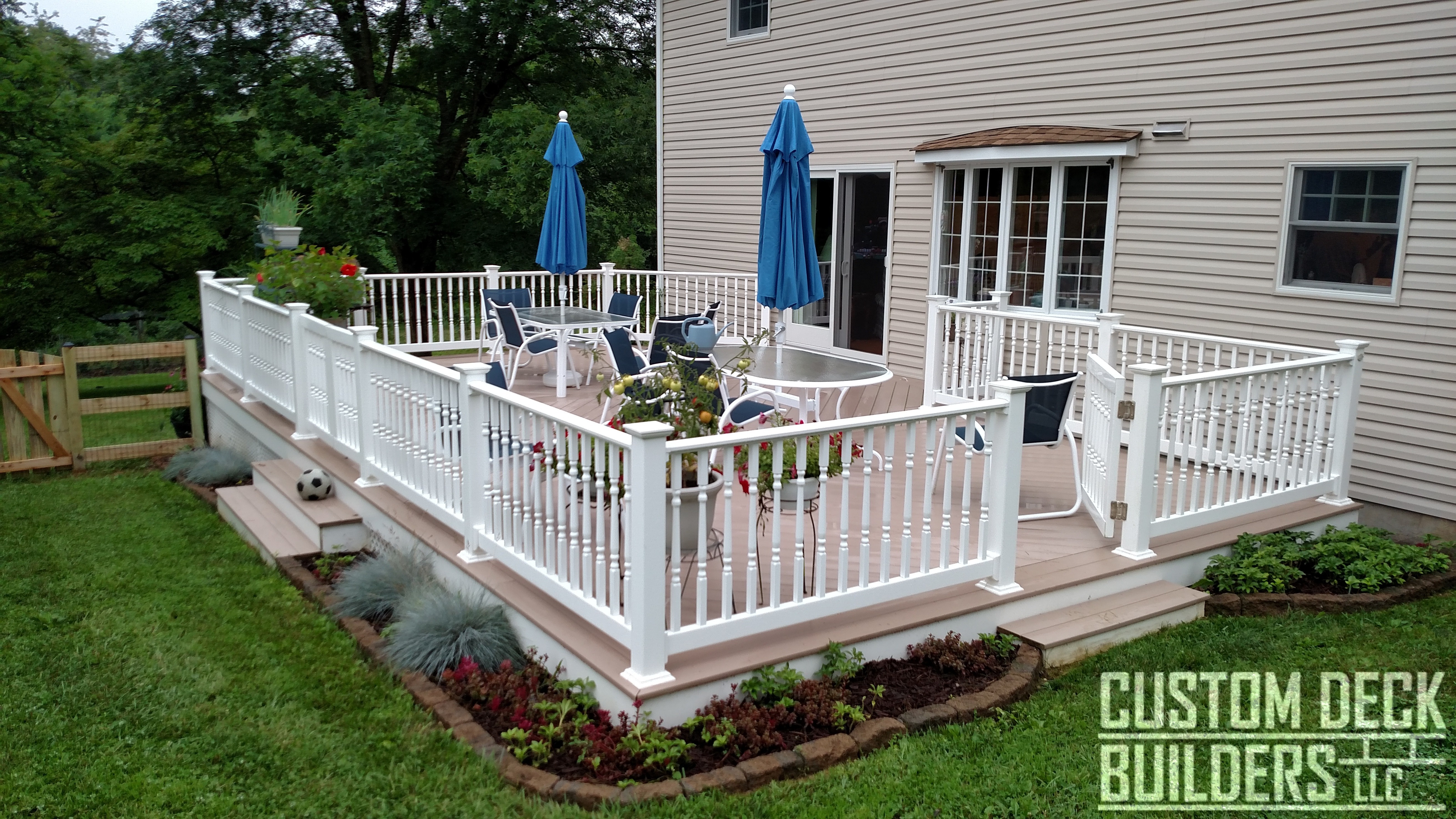 deck Custom Deck Builders, LLC